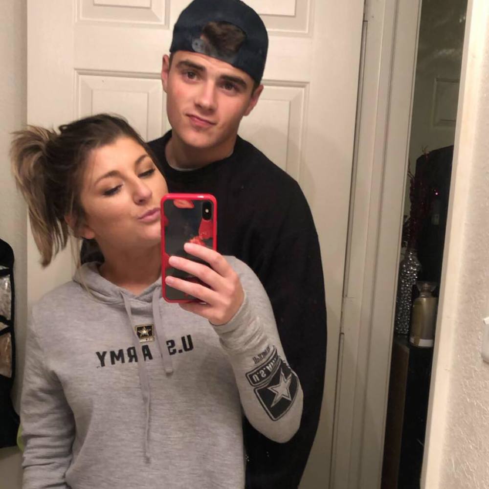 Meet your Posher, Brittney